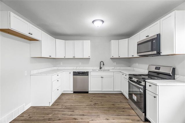 702 Mulberry Street, Belton, MO 64012