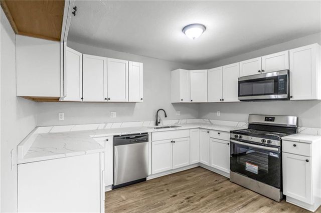 702 Mulberry Street, Belton, MO 64012