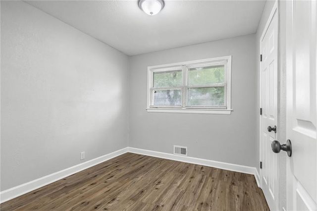702 Mulberry Street, Belton, MO 64012