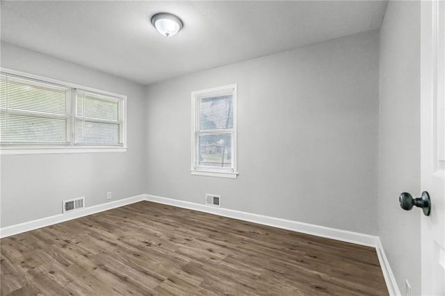 702 Mulberry Street, Belton, MO 64012