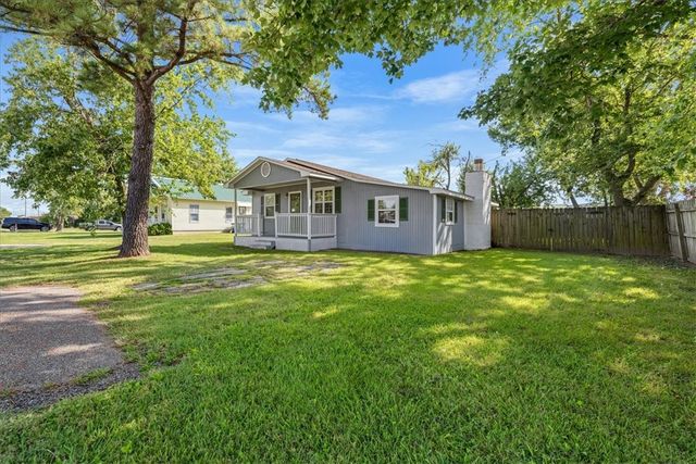 1201 & 1203 SW I Street, Bentonville, AR 72712