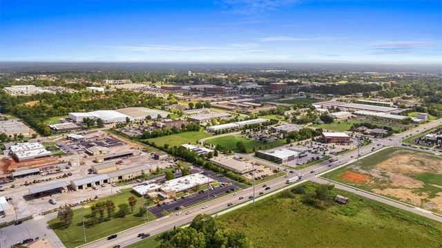 1201 & 1203 SW I Street, Bentonville, AR 72712