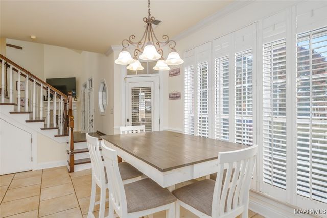 616 Maribeth Loop, Deatsville, AL 36022