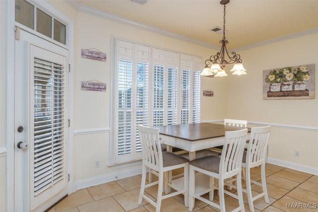 616 Maribeth Loop, Deatsville, AL 36022