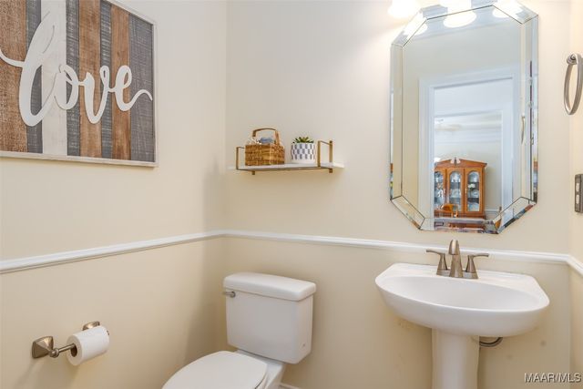 616 Maribeth Loop, Deatsville, AL 36022