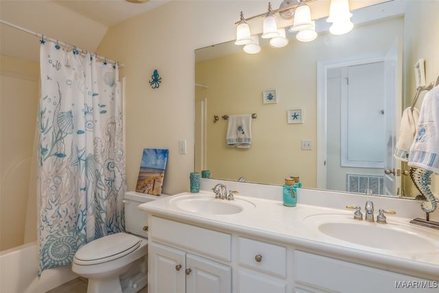 616 Maribeth Loop, Deatsville, AL 36022