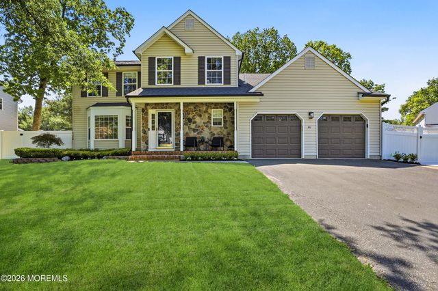 351 Grande River Boulevard, Toms River, NJ 08755