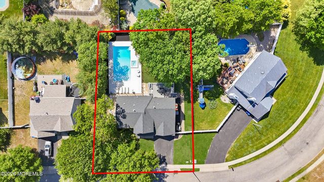 351 Grande River Boulevard, Toms River, NJ 08755