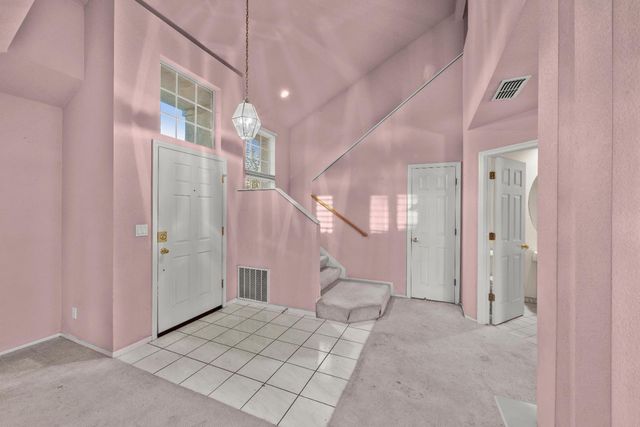 8432 Giverny Cir, Antelope, CA 95843