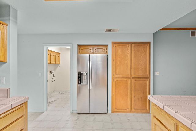 8432 Giverny Cir, Antelope, CA 95843