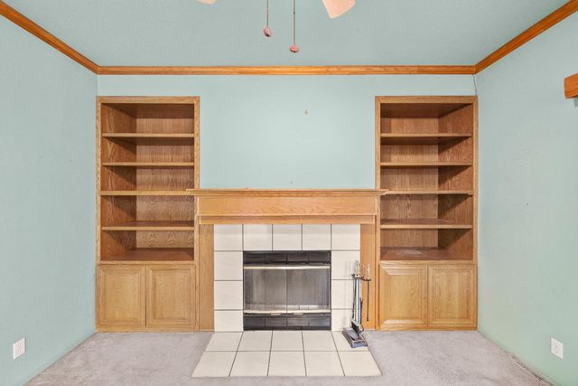 8432 Giverny Cir, Antelope, CA 95843