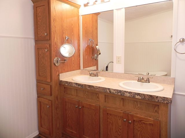 1232 Shiawassee River Road, Three Rivers, MI 49093