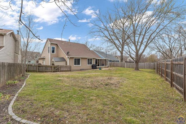 2904 Atchison Cir, Lawrence, KS 66047