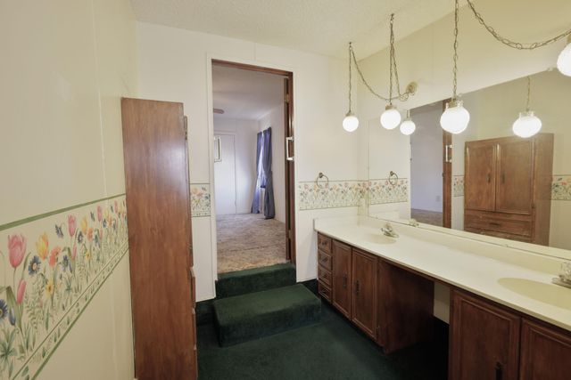 708 15th Street, Abernathy, TX 79311