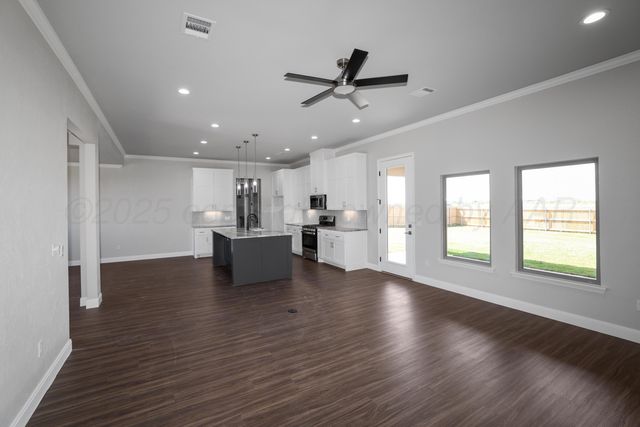 18550 MID COUNTRY Boulevard, Amarillo, TX 79119