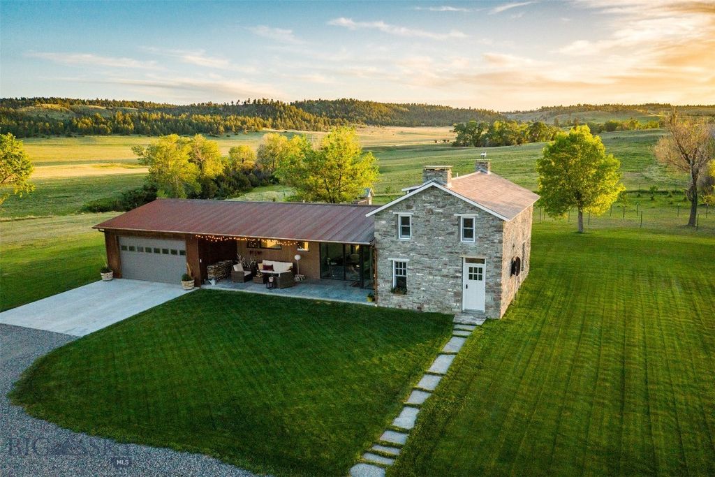 802 Deadmans Canyon Road, Reed Point, MT 59069 photo 6