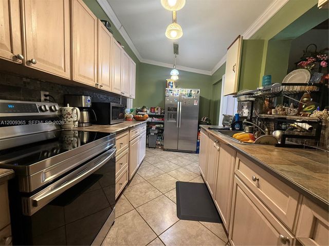 25835 SW 131st Ct, Homestead, FL 33032