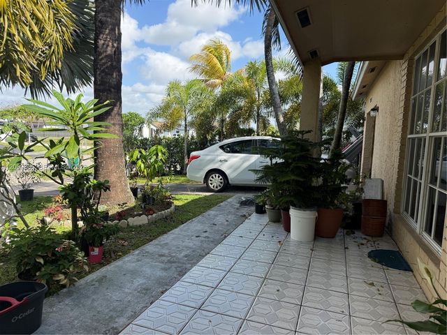 25835 SW 131st Ct, Homestead, FL 33032