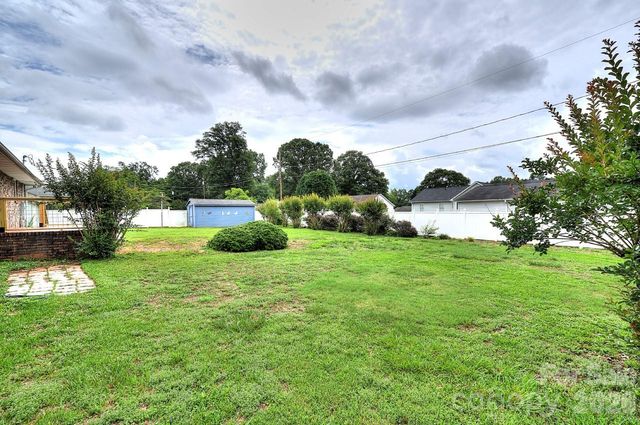 1195 Holly Springs Road, Lyman, SC 29365