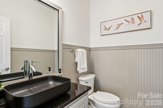 2005 Pinefield Court, Gastonia, NC 28056