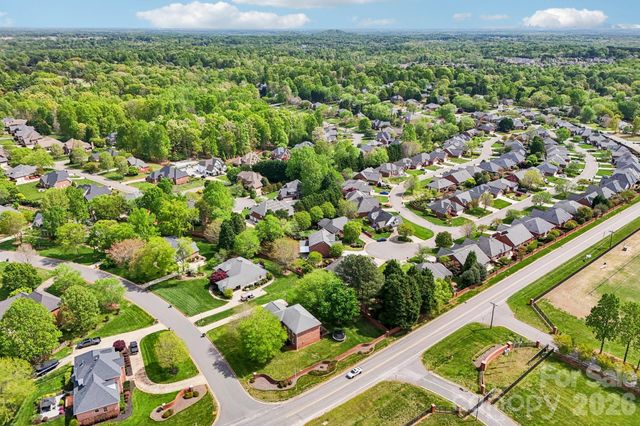 2005 Pinefield Court, Gastonia, NC 28056