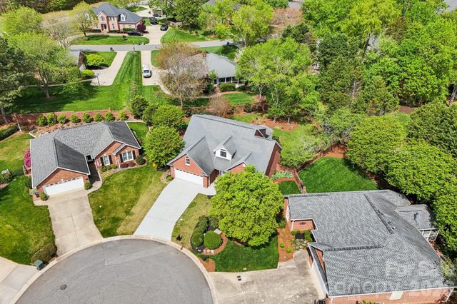 2005 Pinefield Court, Gastonia, NC 28056