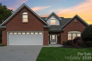2005 Pinefield Court, Gastonia, NC 28056
