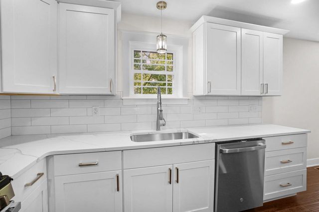4004 Forest DRIVE, Delavan, WI 53115