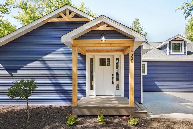 4004 Forest DRIVE, Delavan, WI 53115