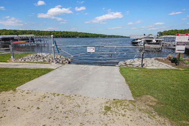 4004 Forest DRIVE, Delavan, WI 53115