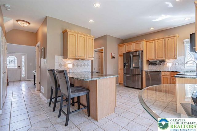 1520 Stump Road, Easton, PA 18040