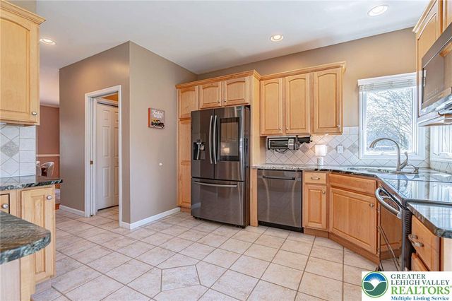 1520 Stump Road, Easton, PA 18040