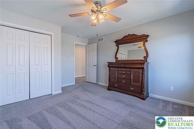1520 Stump Road, Easton, PA 18040