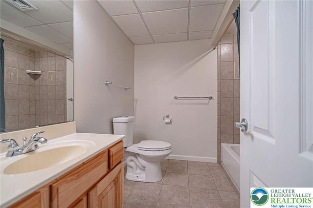 1520 Stump Road, Easton, PA 18040