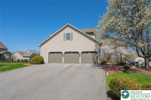 1520 Stump Road, Easton, PA 18040