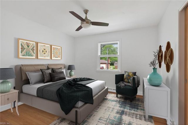 5204 Lake CIR, Portsmouth, VA 23703
