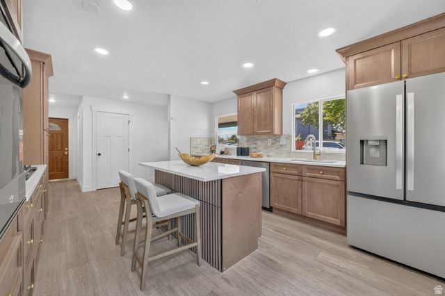 1775 E ROSECREST DR, Salt Lake City, UT 84108