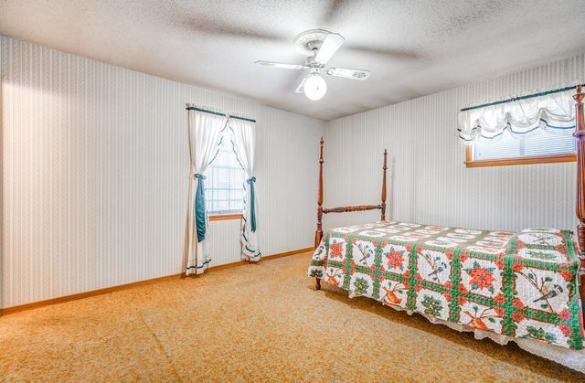 2460 WOODVALE DR, Memphis, TN 38127