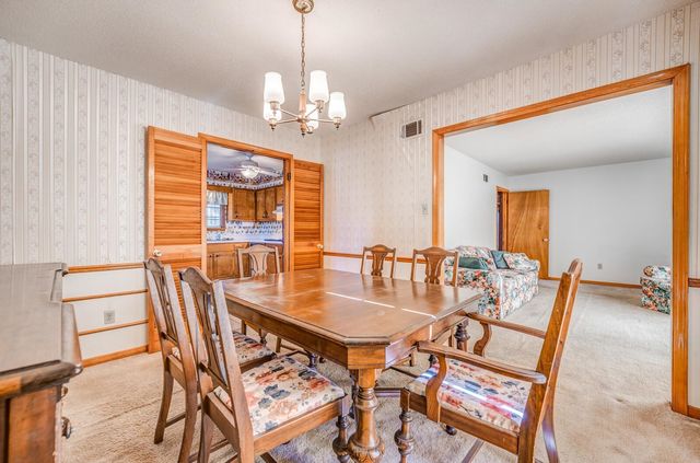 2460 WOODVALE DR, Memphis, TN 38127