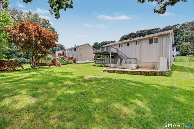 35 Bruce Drive, Shelton, CT 06484