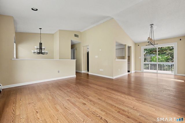 35 Bruce Drive, Shelton, CT 06484