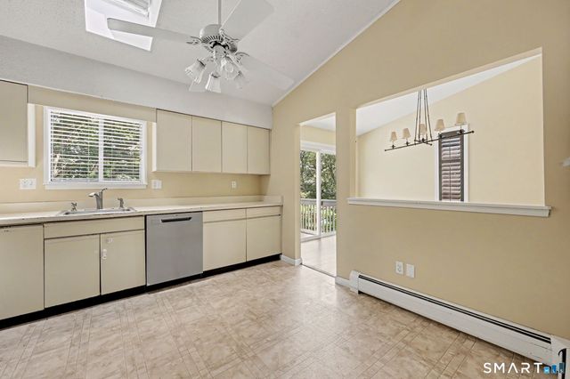 35 Bruce Drive, Shelton, CT 06484
