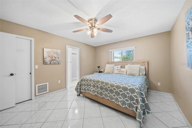 1403 GARDEN AVENUE, Tarpon Springs, FL 34689