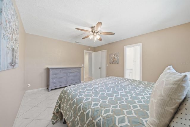 1403 GARDEN AVENUE, Tarpon Springs, FL 34689