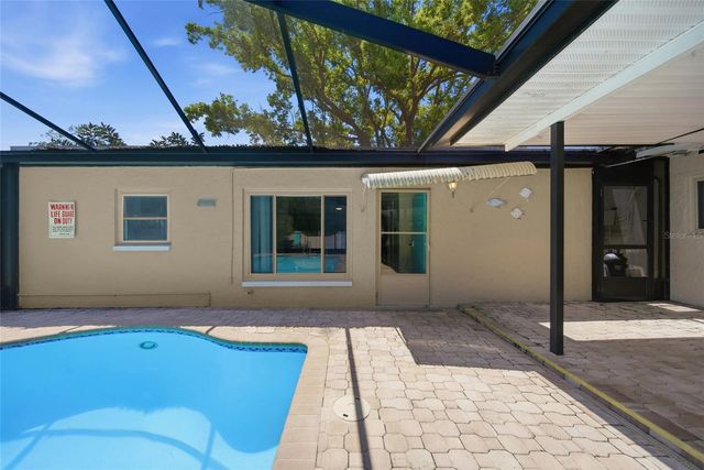 1403 GARDEN AVENUE, Tarpon Springs, FL 34689
