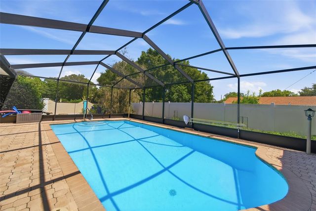 1403 GARDEN AVENUE, Tarpon Springs, FL 34689