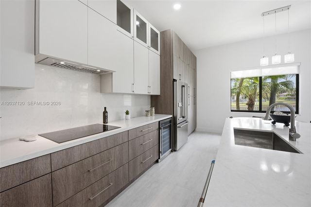 2048 Quail Roost Drive, Weston, FL 33327