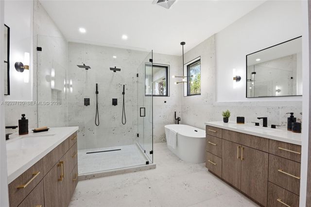 2048 Quail Roost Drive, Weston, FL 33327