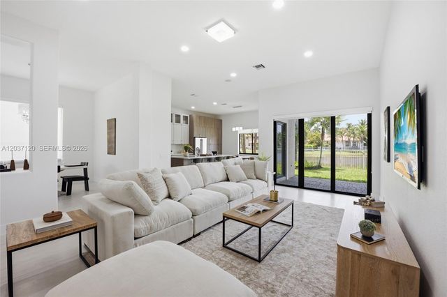 2048 Quail Roost Drive, Weston, FL 33327