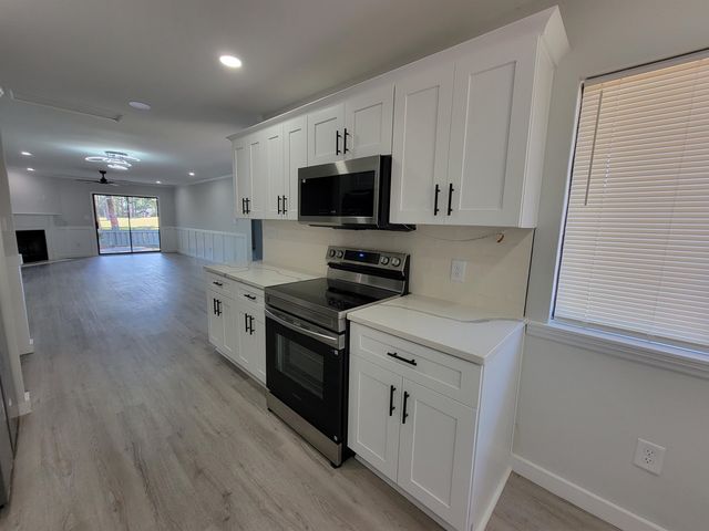 110 Berry Tree Ln., Conway, SC 29526